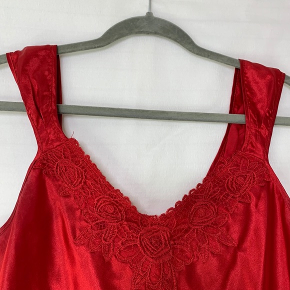 Vintage Red Blouse - Picture 5 of 6